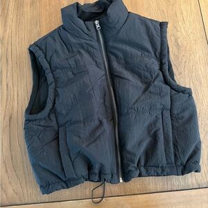 Thread & Supply Black Crop Vest Size S